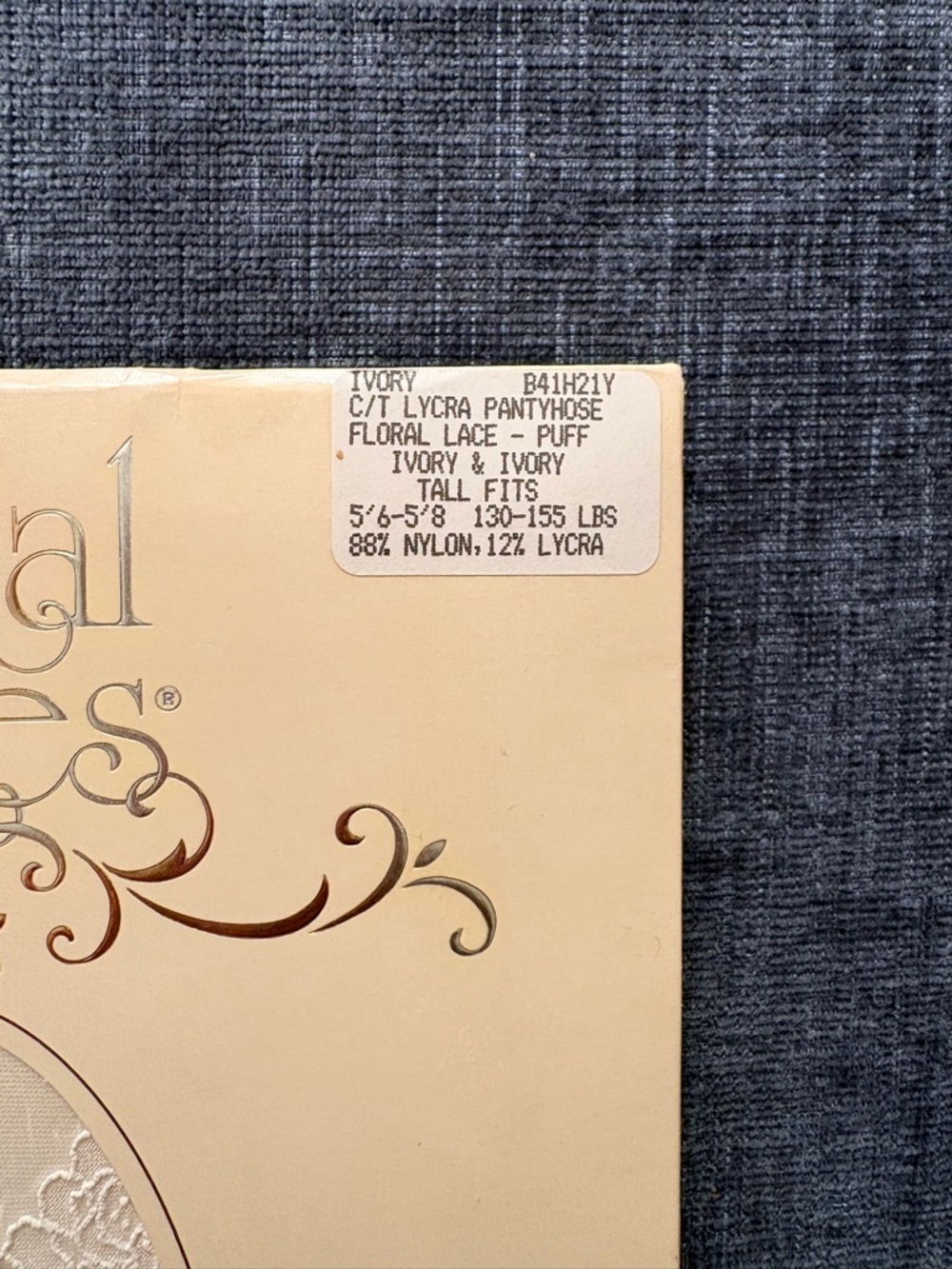 VTG NWT 80’s Bridal Belles Ivory Embroidered Tights Size Tall - Picture 4 of 15